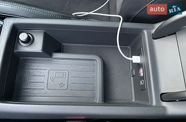Універсал Audi A4 2016 в Києві