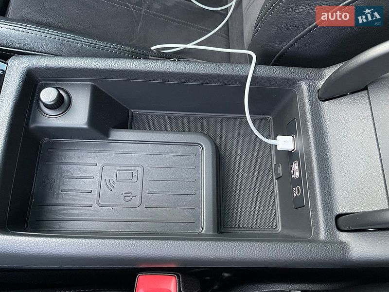 Універсал Audi A4 2016 в Києві