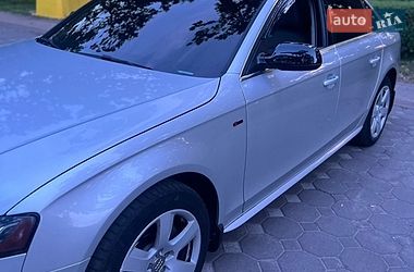 Седан Audi A4 2012 в Киеве