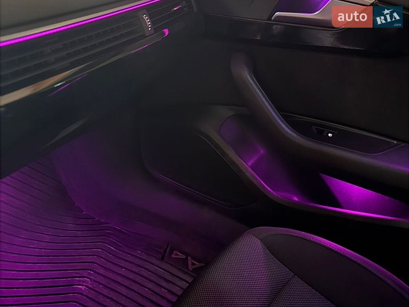 Универсал Audi A4 2016 в Днепре