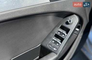 Седан Audi A4 2012 в Киеве
