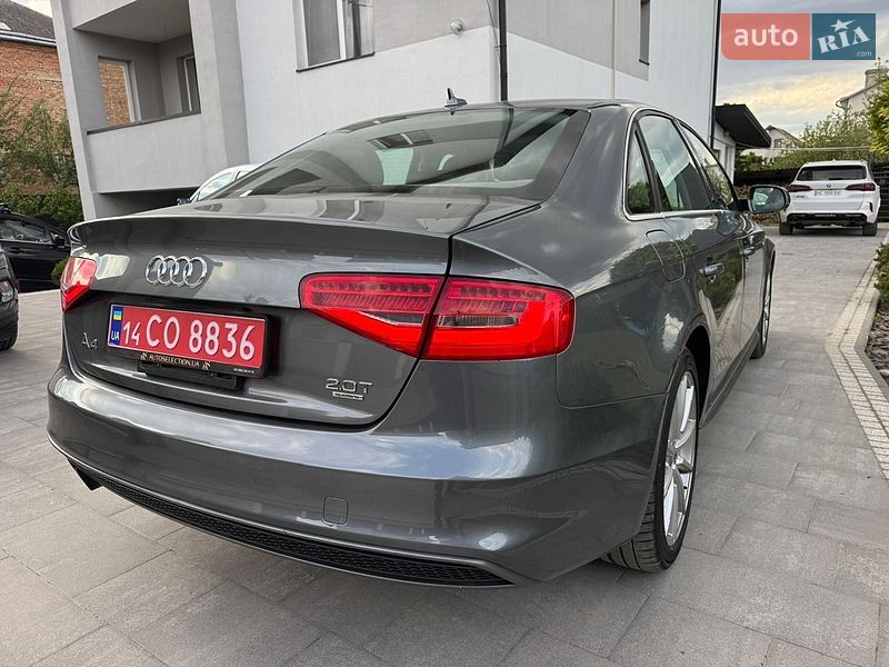 Седан Audi A4 2014 в Львове
