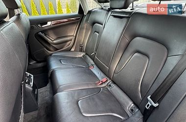 Седан Audi A4 2014 в Львове
