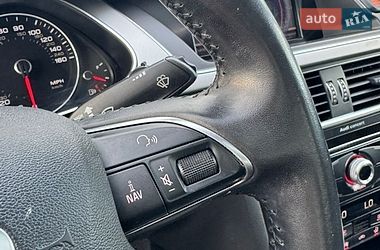 Седан Audi A4 2014 в Львове