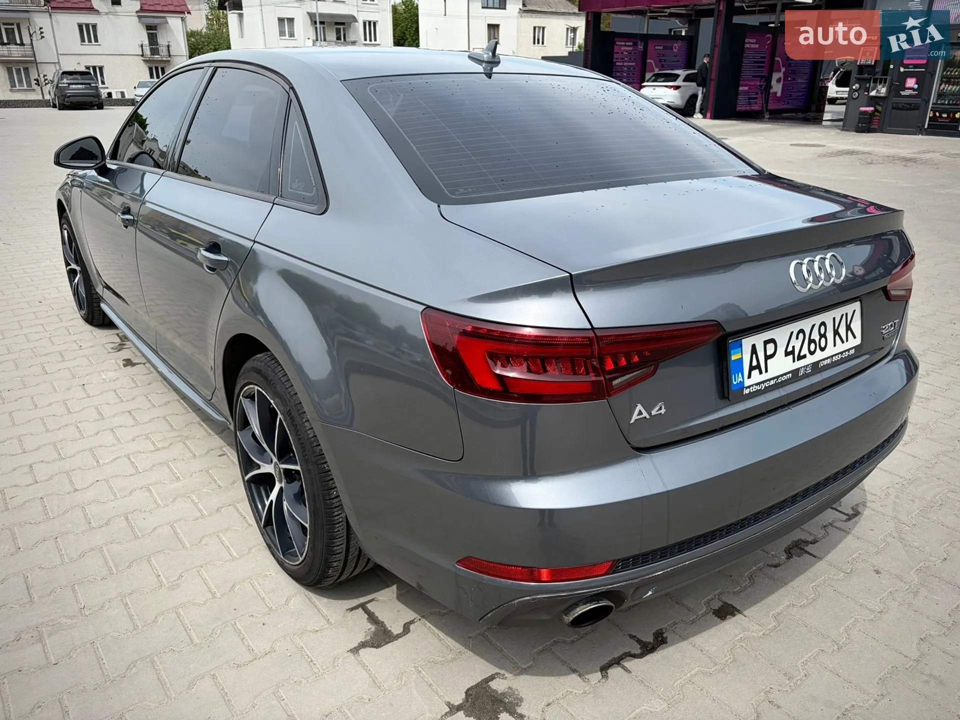 Audi A4 2017 VIN WAUDNAF47JA065150 фото оголошення 9 з 35