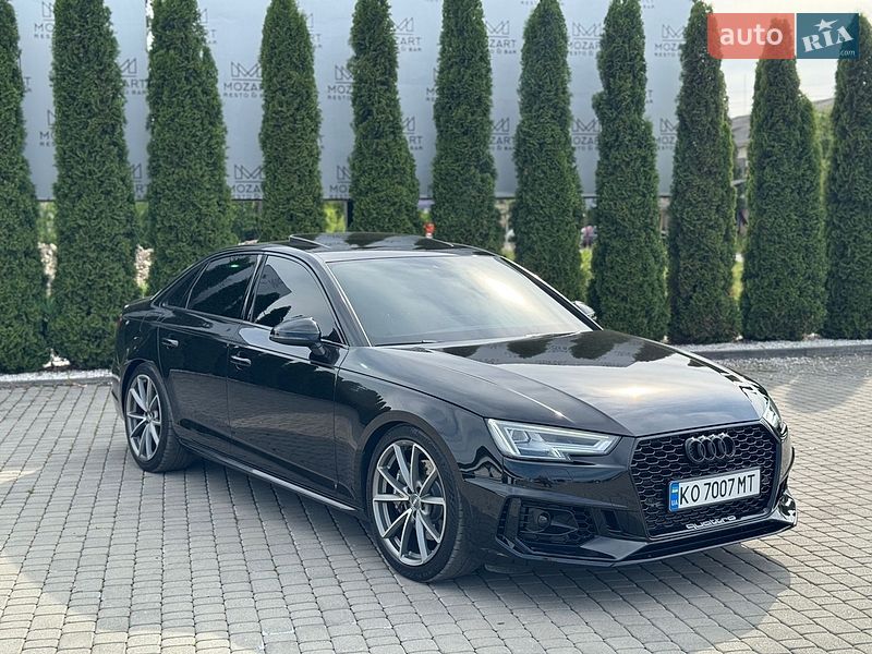 Седан Audi A4 2016 в Иршаве