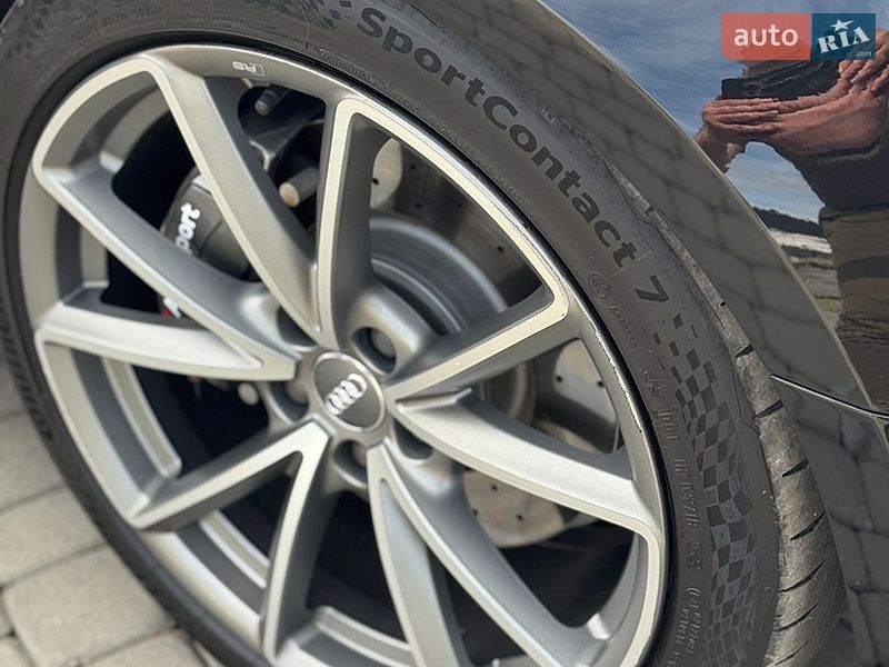 Седан Audi A4 2016 в Иршаве