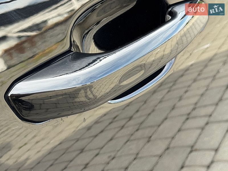 Седан Audi A4 2016 в Иршаве