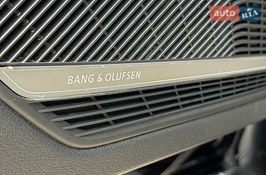 Седан Audi A4 2016 в Иршаве