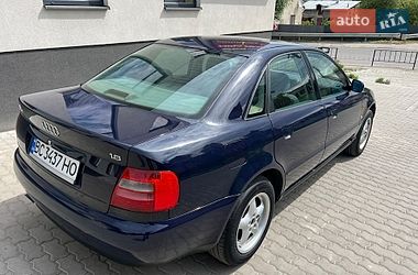 Седан Audi A4 1997 в Львове
