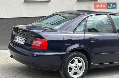 Седан Audi A4 1997 в Львове
