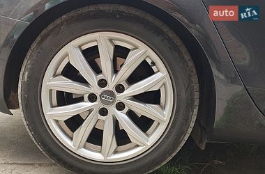 Универсал Audi A4 2014 в Каменке-Бугской