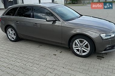 Универсал Audi A4 2014 в Черновцах