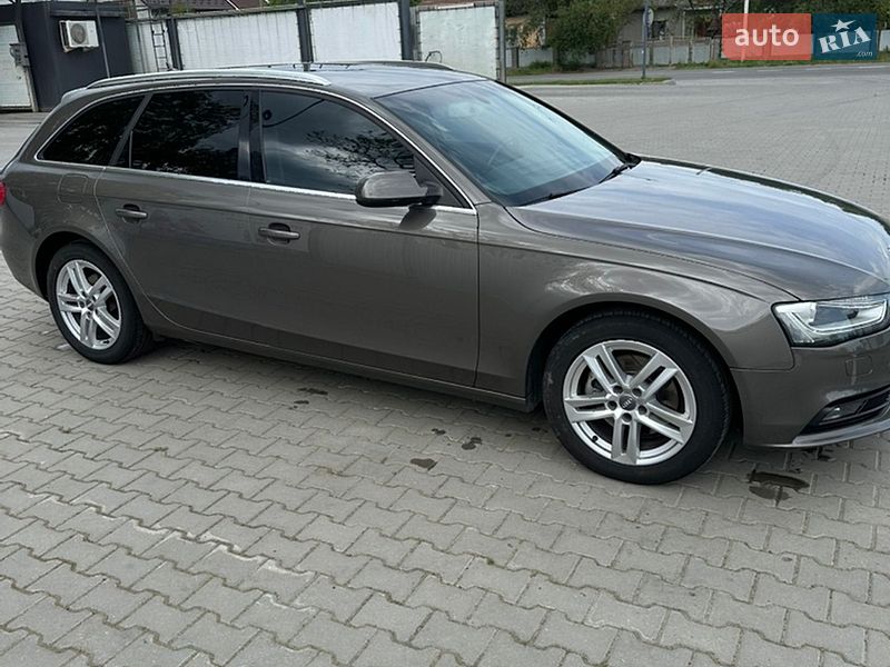 Универсал Audi A4 2014 в Черновцах