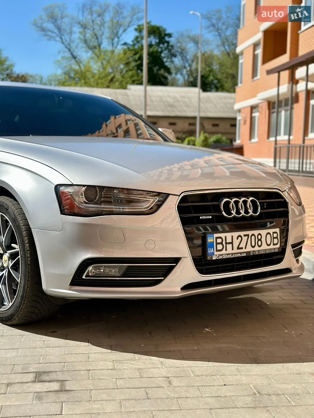 2012 Audi A4 - мініатюра 3