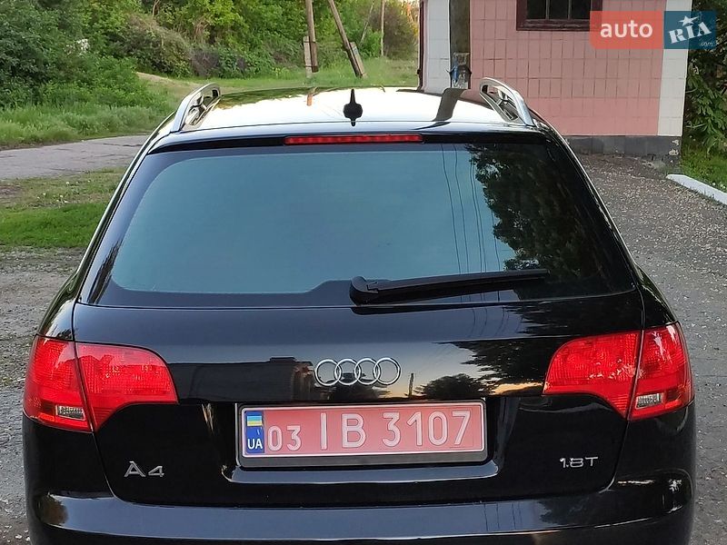 Универсал Audi A4 2005 в Хороле