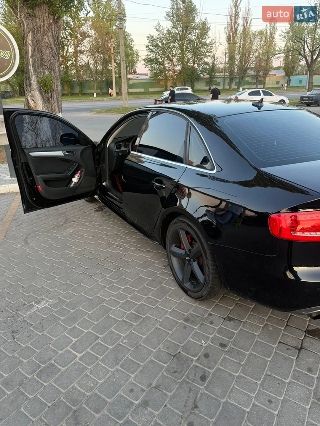 2011 Audi A4 - мініатюра 6