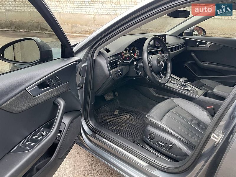 Седан Audi A4 2016 в Харькове