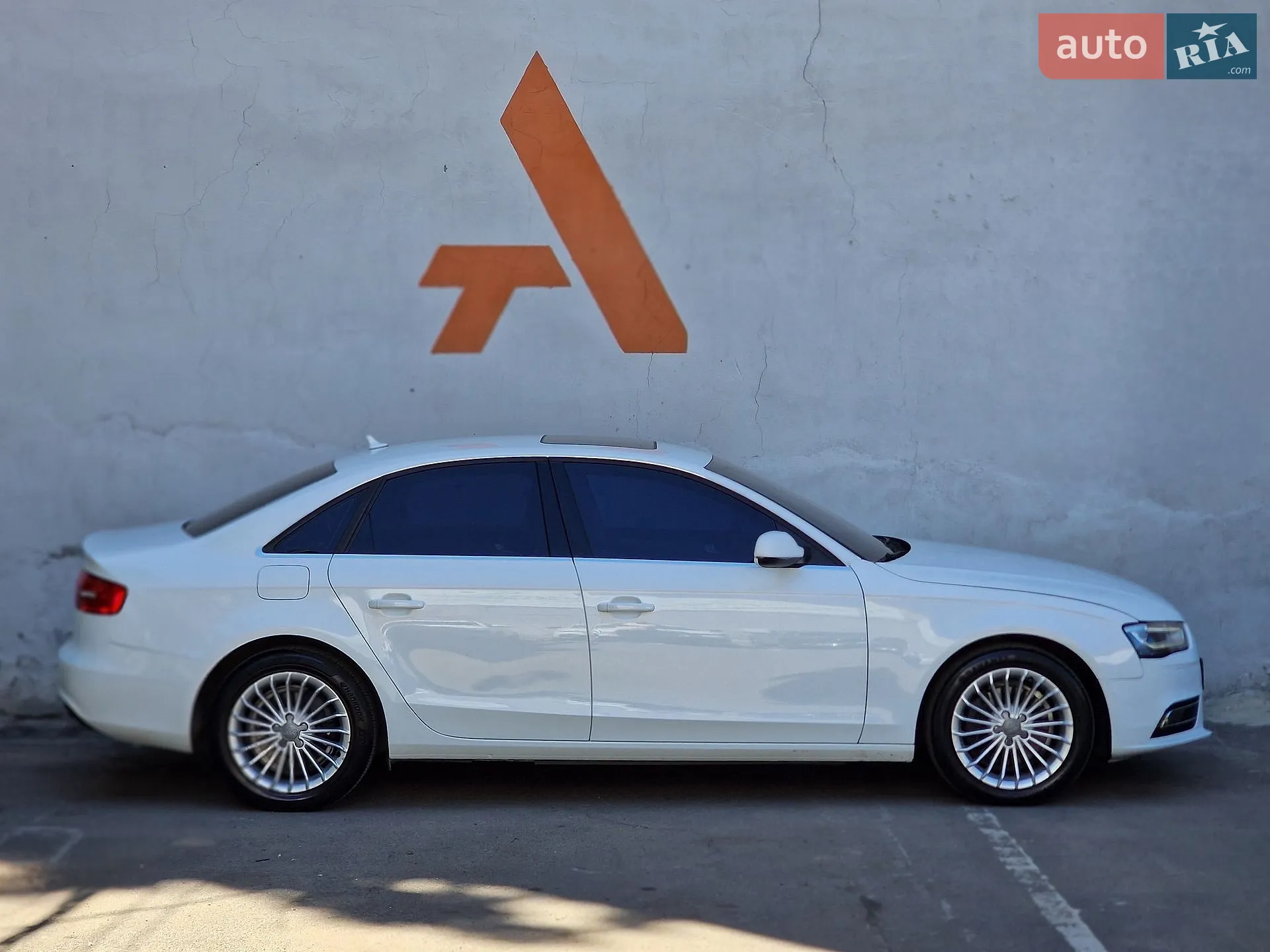 2013 Audi A4 - мініатюра 18