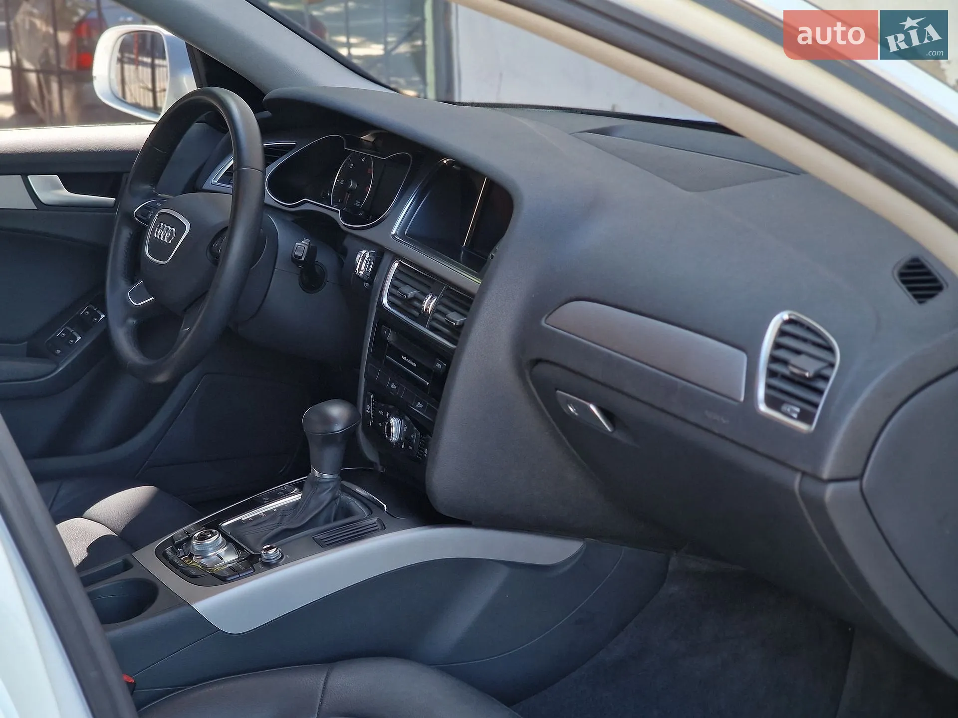 2013 Audi A4 - мініатюра 50
