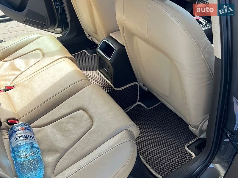 Универсал Audi A4 2013 в Черновцах