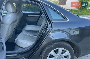 Седан Audi A4 2011 в Сторожинці
