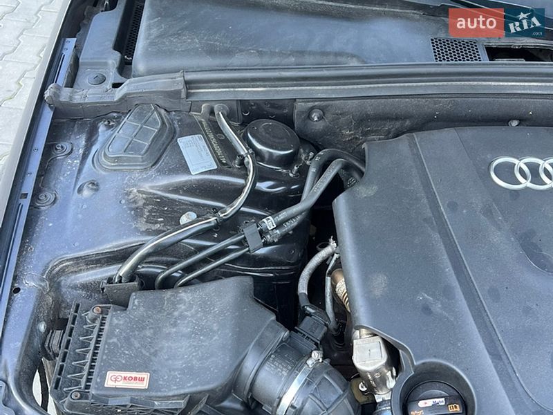 Седан Audi A4 2011 в Сторожинці
