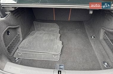 Седан Audi A4 2021 в Виннице