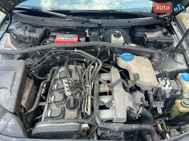 Седан Audi A4 1997 в Виннице
