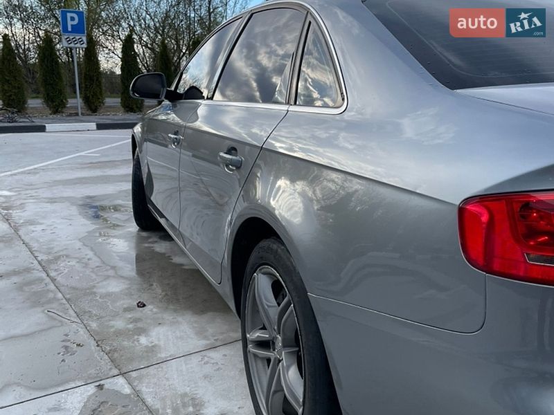 Седан Audi A4 2008 в Звягеле