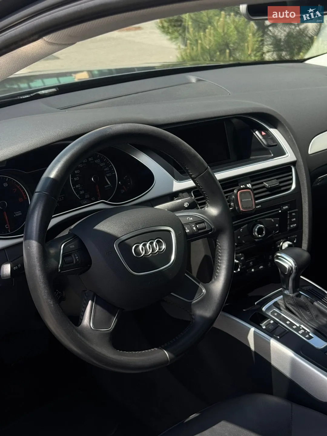 2015 Audi A4 - мініатюра 12