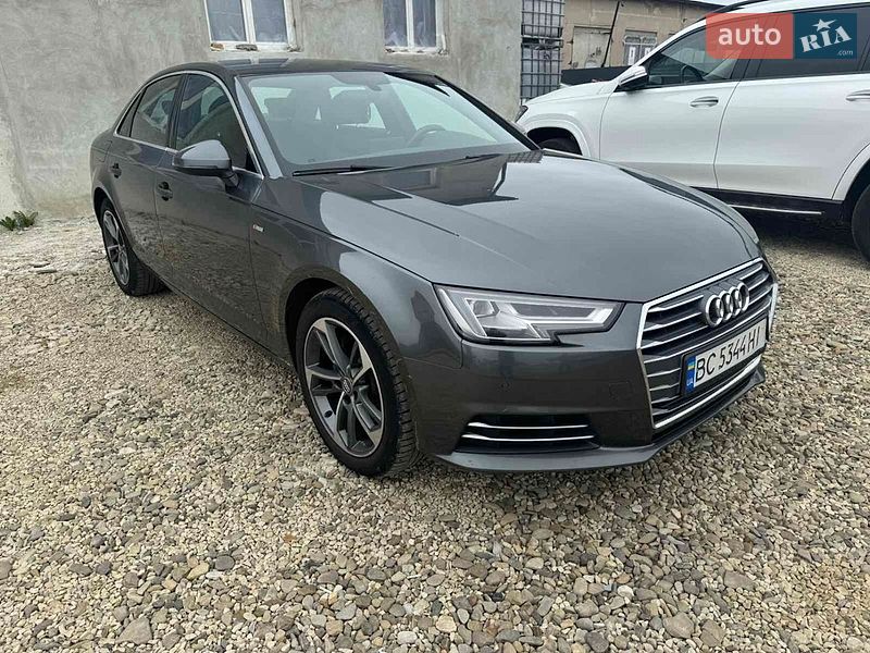 Седан Audi A4 2018 в Львове