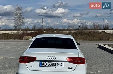 Седан Audi A4 2015 в Калинівці