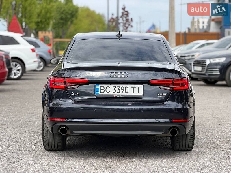 Седан Audi A4 2016 в Львові