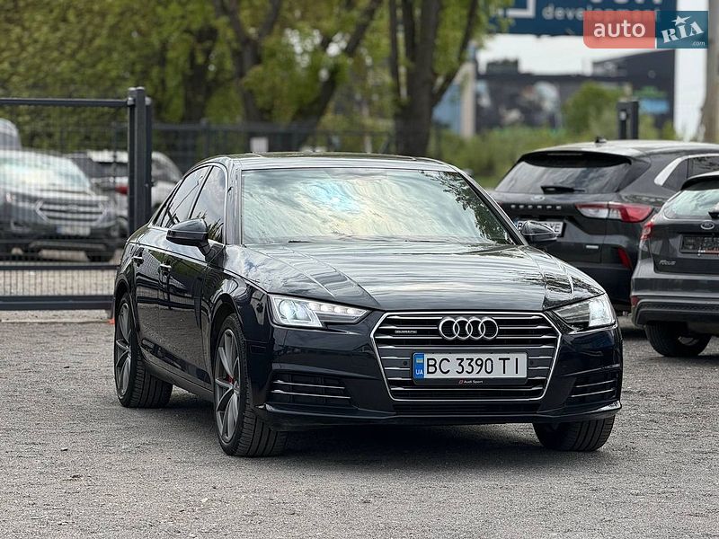 Седан Audi A4 2016 в Львові