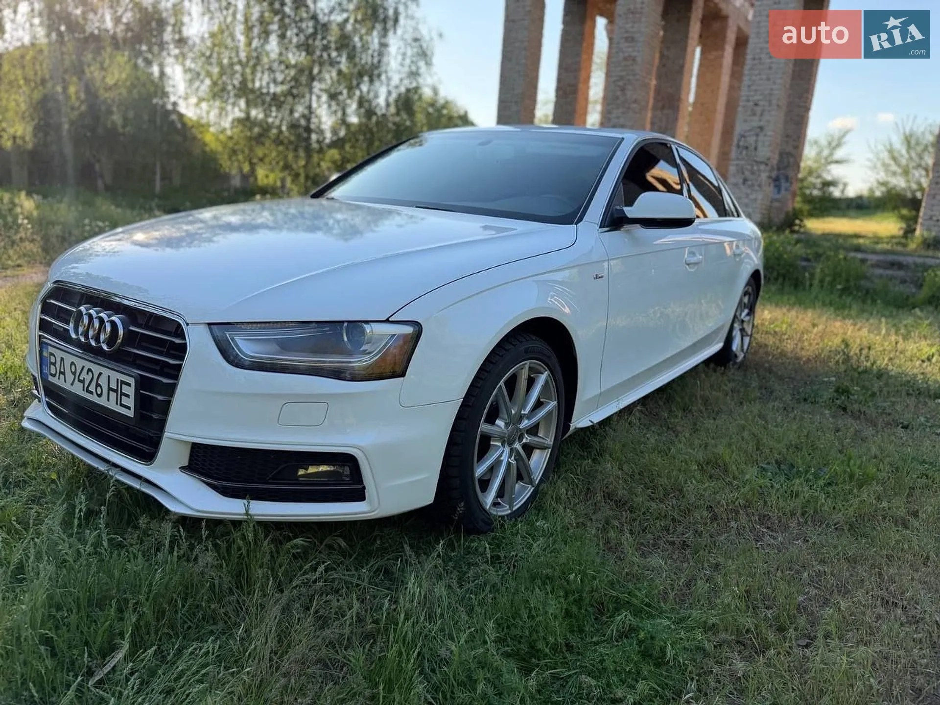 2013 Audi A4 - мініатюра 3