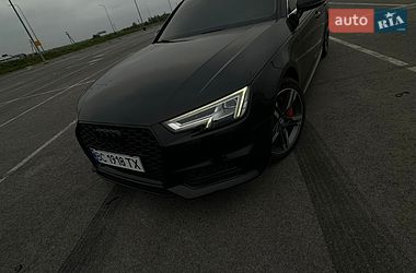 Седан Audi A4 2017 в Львове