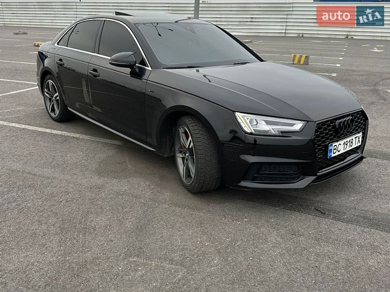 Седан Audi A4 2017 в Львові