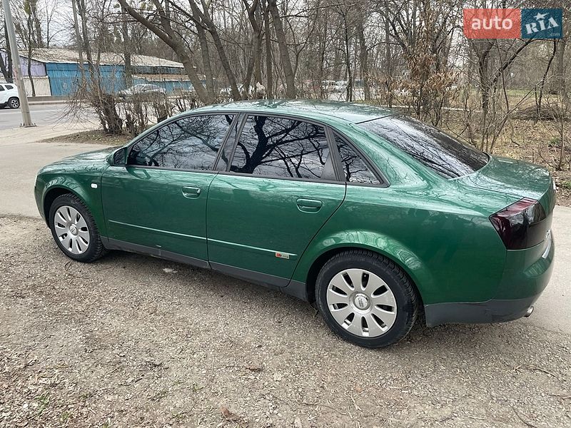 Седан Audi A4 2001 в Виннице
