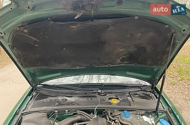 Седан Audi A4 2001 в Виннице