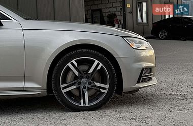 Седан Audi A4 2016 в Львове