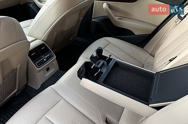 Седан Audi A4 2016 в Львове
