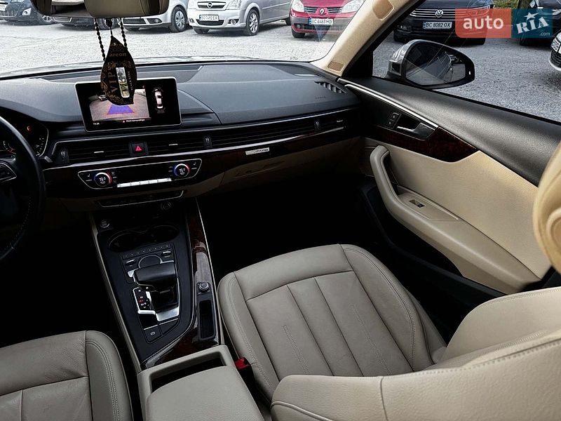 Седан Audi A4 2016 в Львове