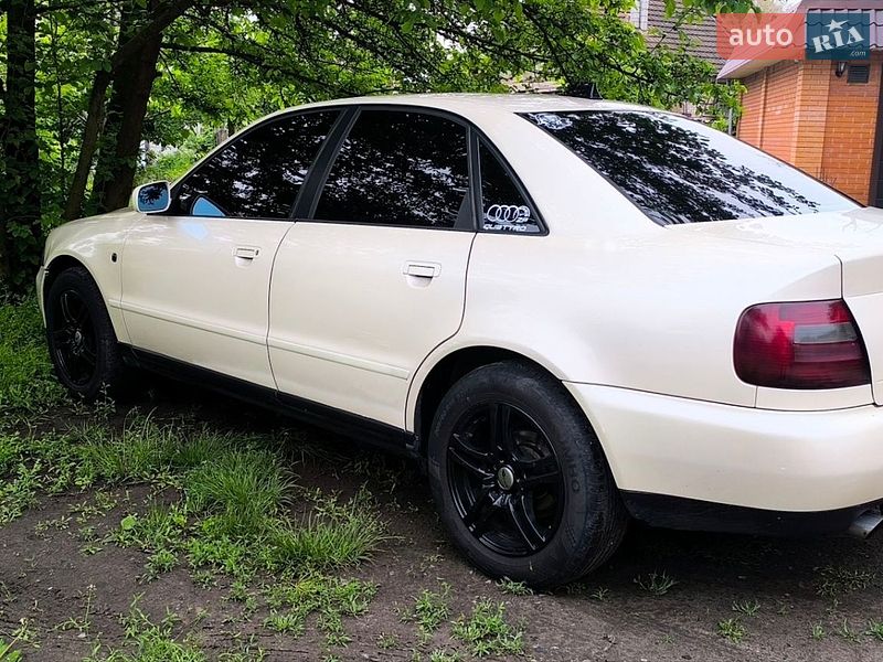 Audi A4 1997 Audi A4 1997