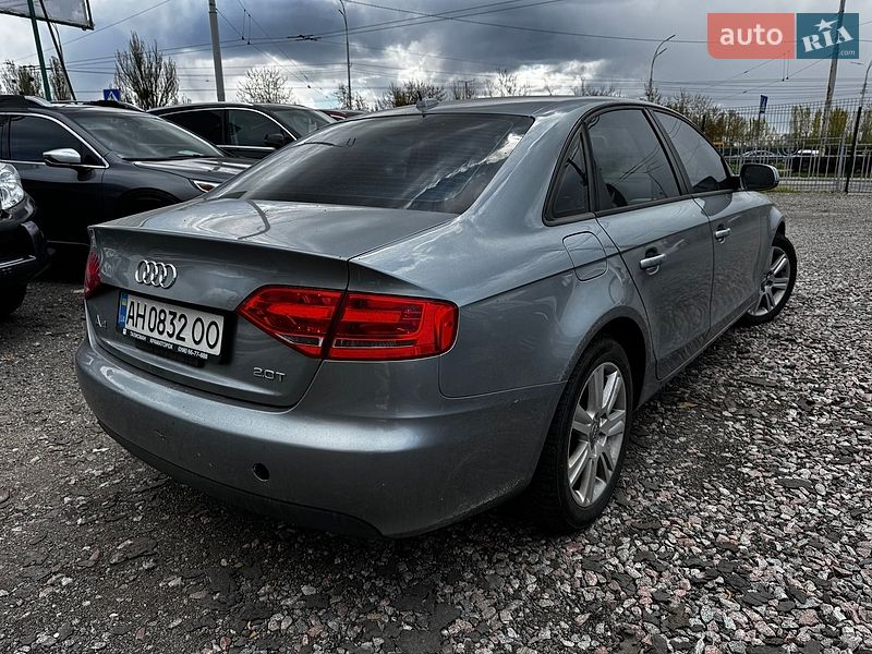 Седан Audi A4 2009 в Києві