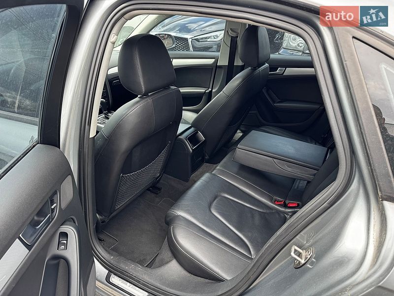 Седан Audi A4 2009 в Києві