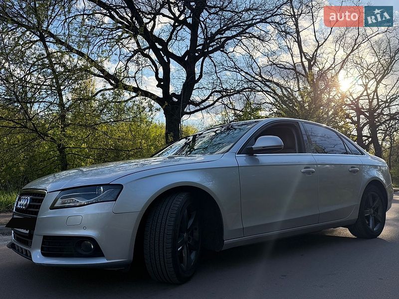 Седан Audi A4 2008 в Киеве