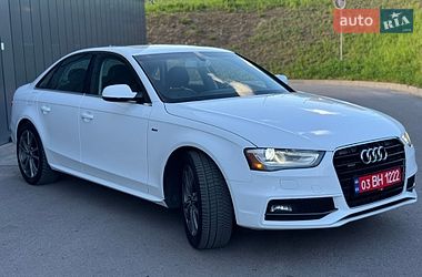 Седан Audi A4 2015 в Рівному