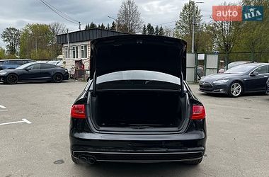 Седан Audi A4 2016 в Луцьку