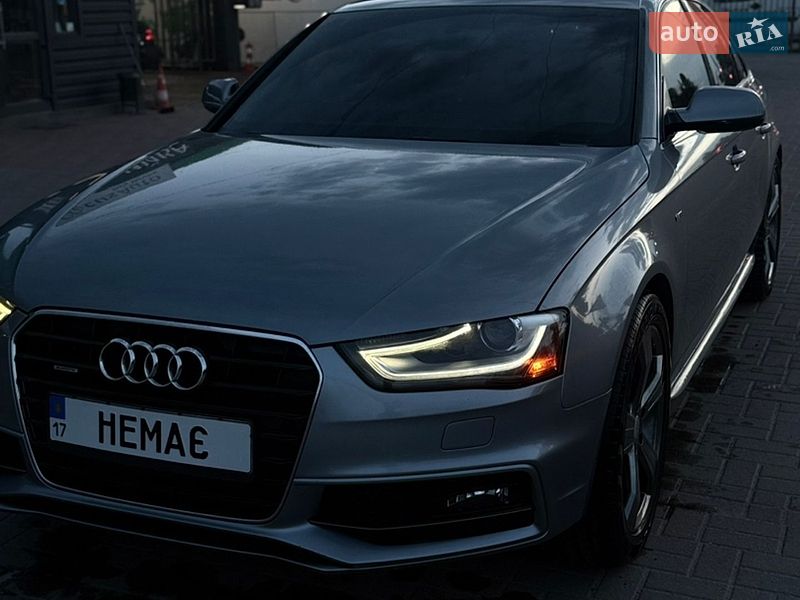 Седан Audi A4 2015 в Полтаві